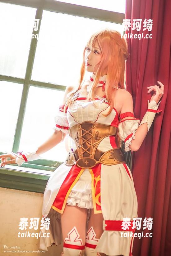 ElyEE子 钟情于白瓷,ElyEE子的写真让我心里痒痒的
