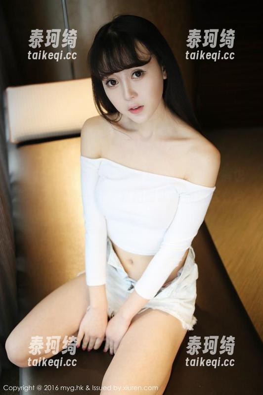 MyGirl美媛馆-唐琪儿 MyGirl美媛馆 - 希望我的紧身牛仔裤也能像唐琪儿一样,私拍时永远显得这么合身