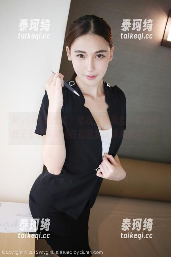 MyGirl美媛馆 - 壁纸里的黑丝，你信不信王馨瑶其实是在提醒我该换换风格了？