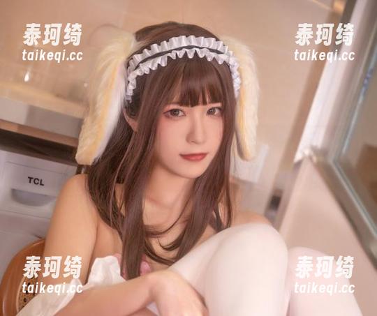 一口气看了Quan冉有点饿的女神cos照，唉，眼睛都要饿了，哈哈！