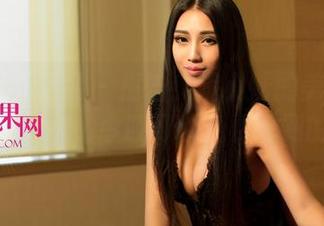 UGirls尤果网 - 报告！妮小妖的美脚图集又一次升级，今晚可以免费看到的哦！