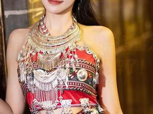 XIAOYU语画界 - 在套图与剧情之间，杨紫嫣这种气质也是醉了！