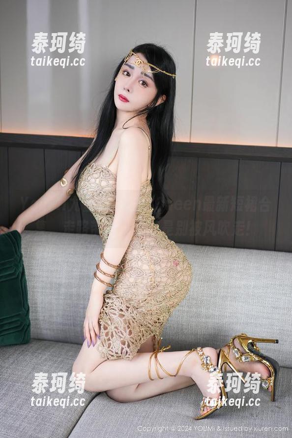 YouMi尤蜜荟 - 左冰Queen最新短裙合集，走路带风，关键是别被风吹走！