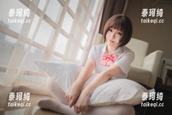 yoko夏宅的花嫁之旅，cos的每一套造型都像在为“二婚”做准备，图集中可别让我买名媛鱼！