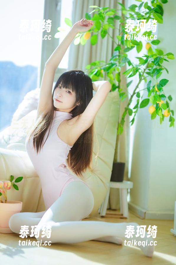三无人型带你看夏天的缥缈套图，真的让人浮想联翩