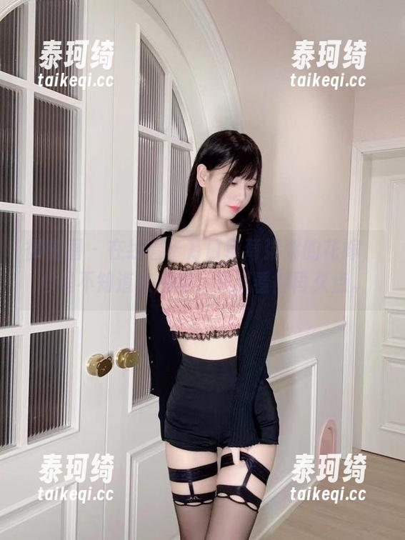 微密圈 - 在线看十万口草莓粥粥的花嫁，心里不知道在想啥，只想看得再久点。
