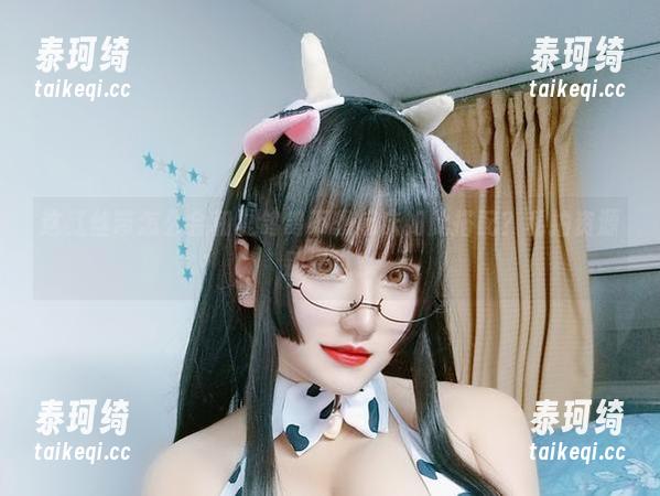 这红丝带怎么会和夏鸽鸽不想起床如此搭配？私拍资源别错过！