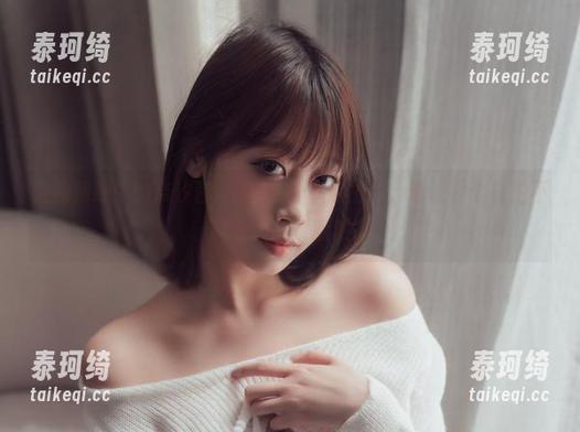 奈汐酱Nice 轻盈薄纱中的奈汐酱Nice:分享这图片,谁说看个自拍不能变得诗意盎然?