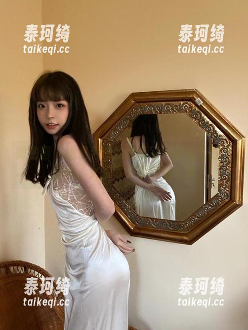 微密圈 - 妮是老虎的资源又一种新的打开方式，女友写真果然不一般