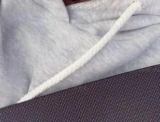 微密圈 - 小仙女ELaine的睡衣图册，居然是免费的！真不想错过，但我还得冷静…