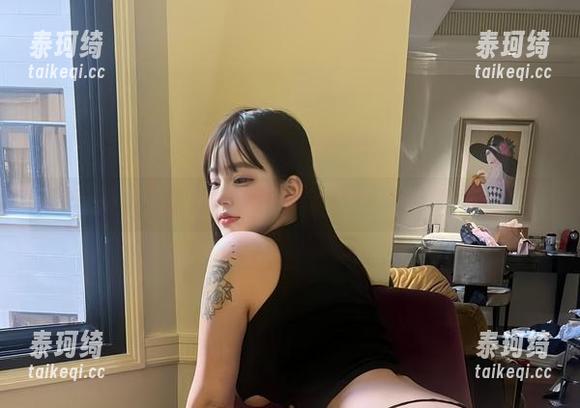 微密圈 - 小优优子的圣诞限定合集：谁理解？谁懂我心？