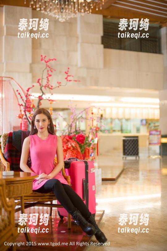推女神 - 来了来了！战姝羽Zina的最新美腿写真集，果然不出我所料，太惊艳！