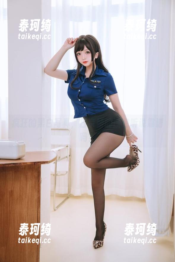 疯狂的黑白写真，日奈娇的图包听说靠谱吗？