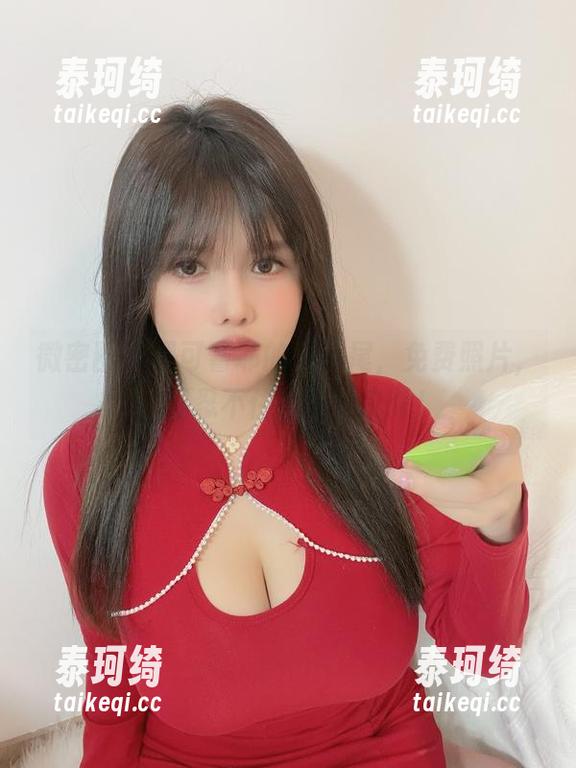微密圈 - 是可馨耶的双马尾，免费照片，让我忍不住想多瞄几眼！