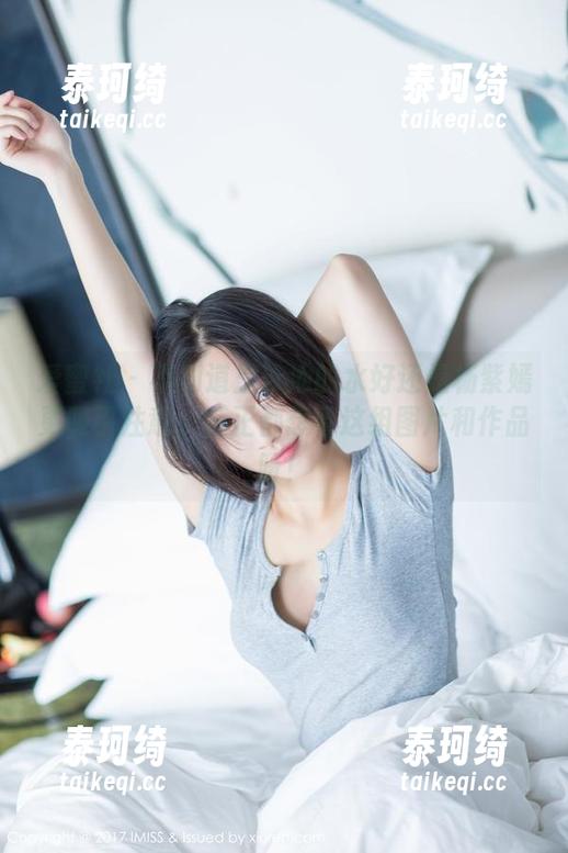 爱蜜社-杨紫嫣 爱蜜社 - 不知道是泳池的水好还是杨紫嫣更吸引注意,反正都想看这组图片和作品呀!