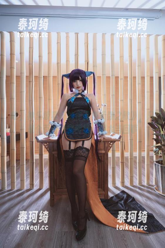 唉，神乐坂真冬的作品集《数之歌》，只是个百合教室而已，别太当回事