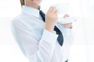 只要眼睛够亮，神乐坂真冬的免费眼镜写真等你领取！