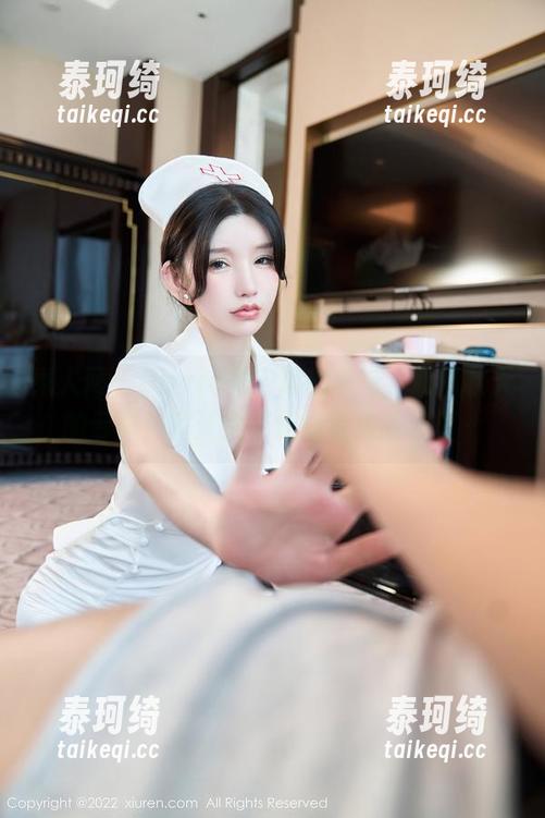 秀人网-Olivia童安琪 秀人网 - Olivia童安琪的棉袜,就像秋天的云彩,高清美图慢慢绽放的温柔~