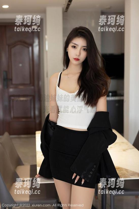 秀人网-奶油妹妹 秀人网 - 奶油妹妹的美脚合集:不说了,光看就能心浮气躁