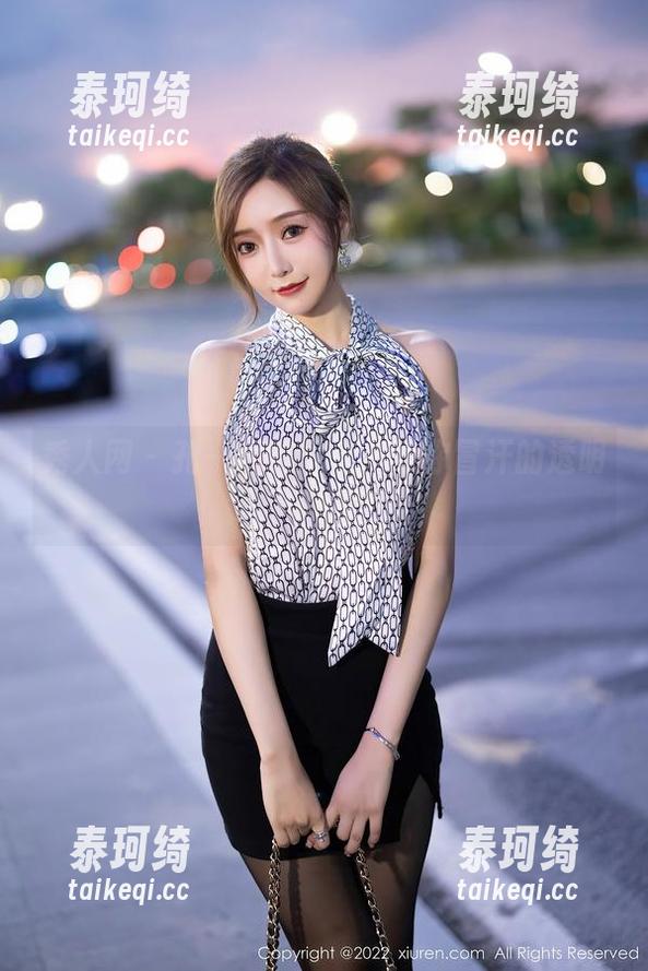 秀人网-孔一红 秀人网 - 孔一红的写真:让你冒汗的透明资源