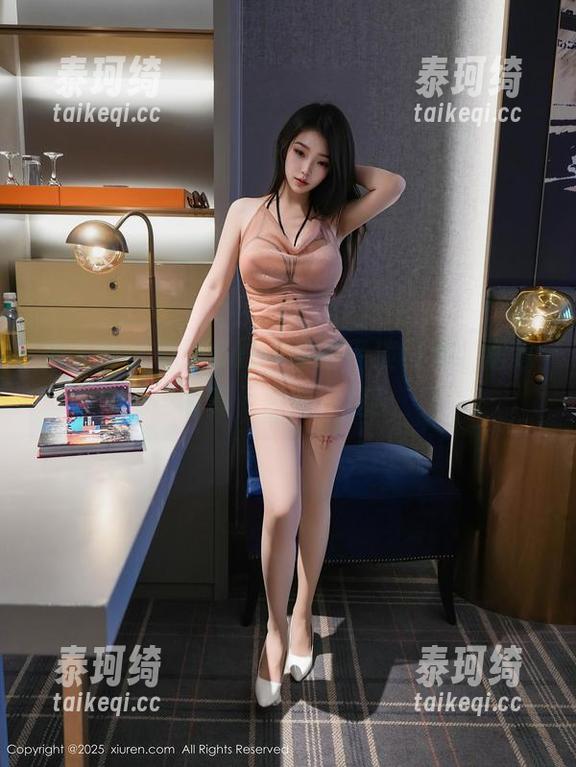 秀人网-私语baby 秀人网 - 私语baby家的平淡日常,居家写真,原图一览!