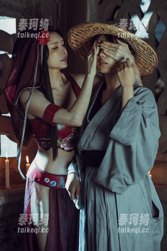 跟着秋和柯基，看看甜心写真，是不是有点上头？