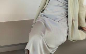 绮梦摄影 - 今儿请随便瞧瞧小艺的水手服原图，放心，有壁纸不迷路！