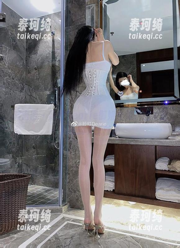 微密圈 - 脸红Dearie御姐合集，这才是真正的女王气场