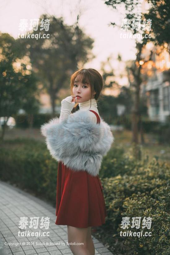 菠萝社 - 柳侑绮Sevenbaby的照片合集，七宝的不知火舞，满屏妩媚惹人怜～