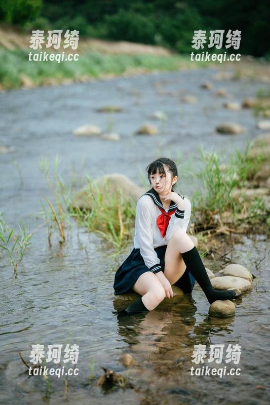当落落Raku遇上办公室，cos你懂的，那感觉就像…