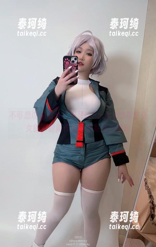 不可思议的组合！贝贝琪Becky的毒蛇兔女郎，最新作品集里藏着小惊喜