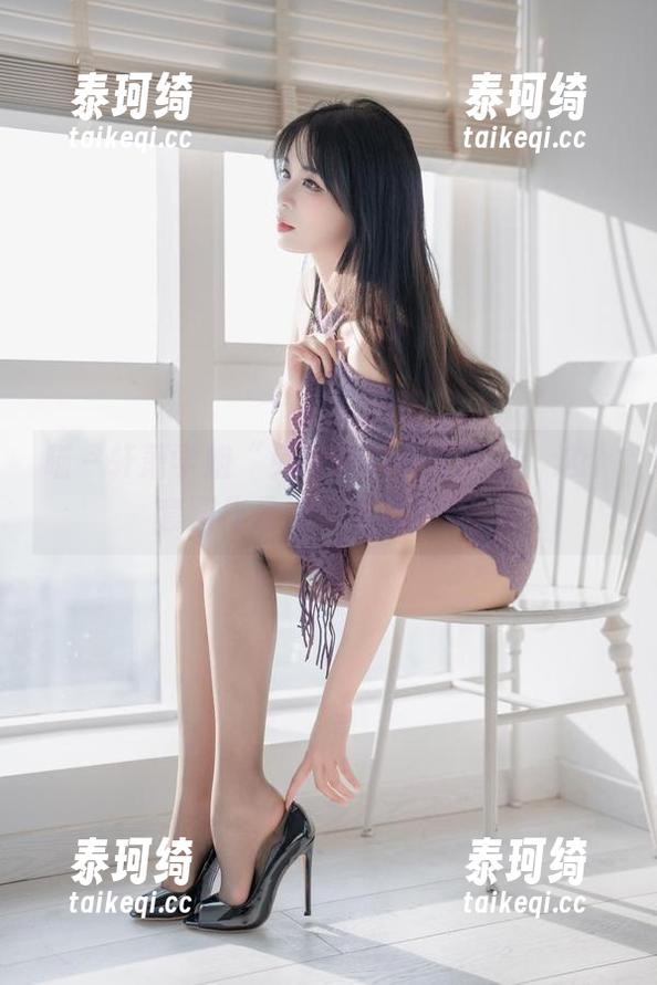 轩萧学姐 喵~轩萧学姐“兔女郎”百变系列:这个套图作品让人想追剧了。