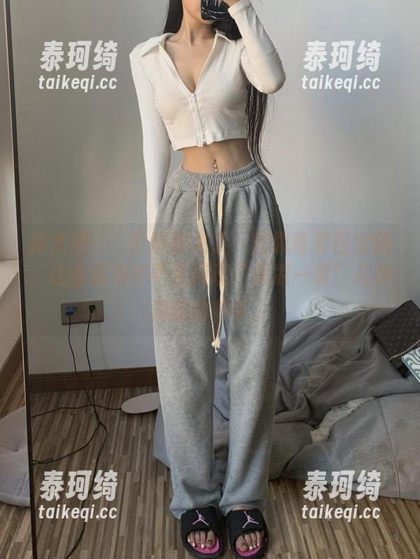 微密圈 - 絕世好图来了：陈佩奇夏日定制，让你脑海中不停闪现“清凉一夏”几种滑稽的样子。