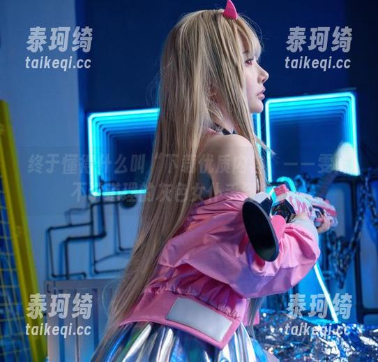 终于懂得什么叫“下载优质内容”——雯妹不讲道理的灰色女仆手到擒来！
