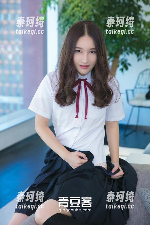 青豆客 - 白衬衫与李玉洁Daisy，无圣光的真实合集，似乎有点烧眼