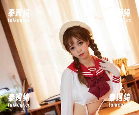 游泳池边的魅瞳meroko，图册里有水的味道