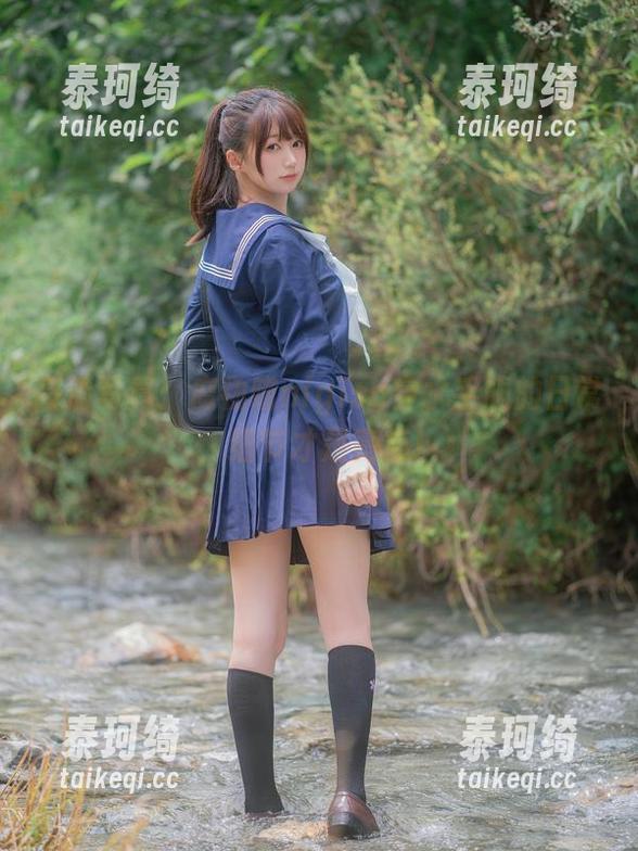 高清写真：魔物喵nigisa穿水手服的日常，细节才是亮点！